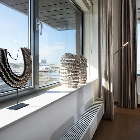 Luxury In The Harbor Of Scheveningen Apartment
